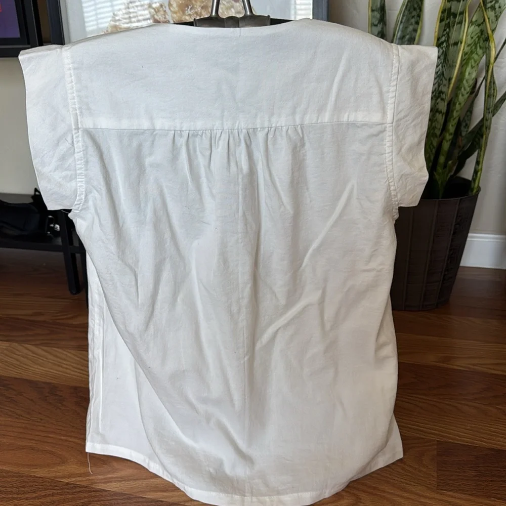White Button-Up Women's Top - Picture 2 of 6
